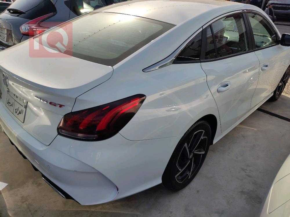 ئێم جی GT